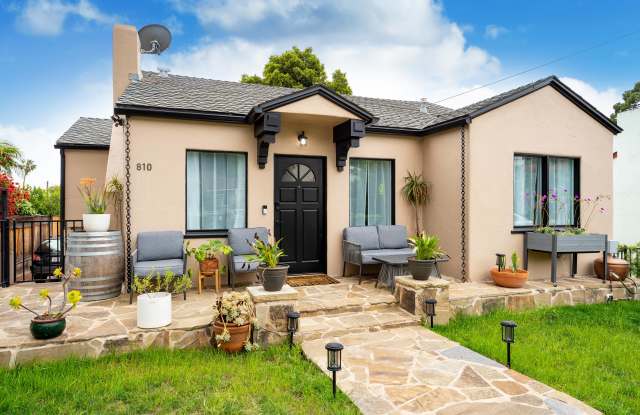 810 E Anapamu St photos photos