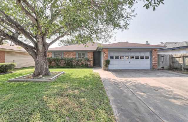 905 Red Poll - 3/bedroom 2/bathroom - $1,895/month - 905 Red Poll Circle, Corpus Christi, TX 78418