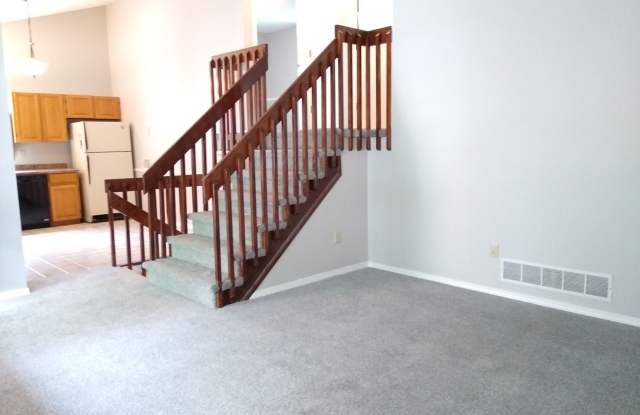 Lovely Split Level Ranch Home in Louisville Next To Open Space photos photos