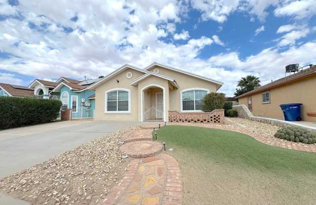 East El Paso 3 bed Refrig A/C - 2408 Tierra Cafe Drive, El Paso, TX 79938
