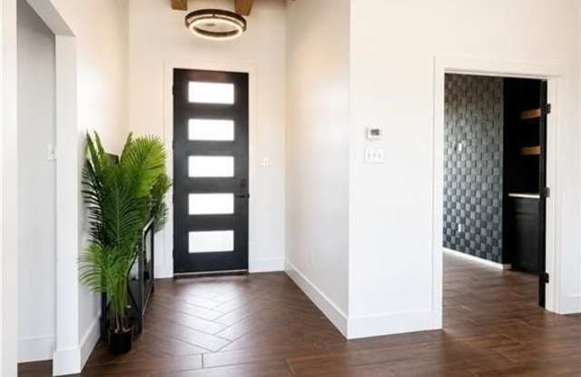 1509 Daenerys Court Gallery 2