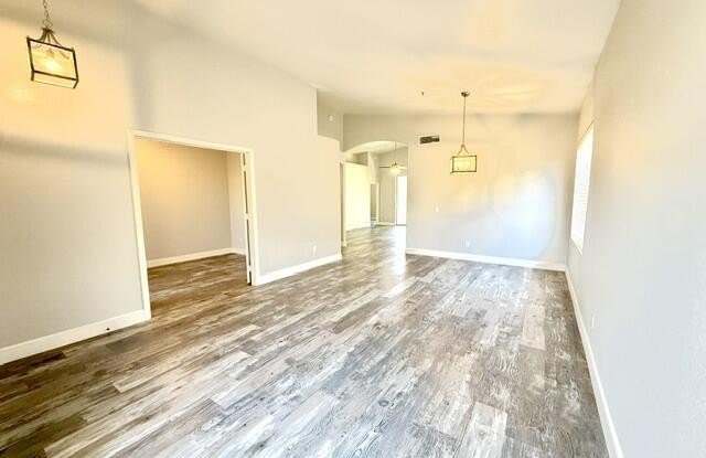 9256 E BLANCHE Drive Gallery 4