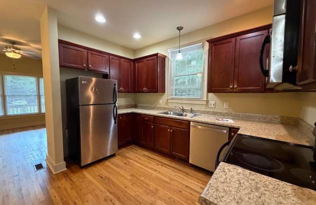 PRE-LEASING FOR AUGUST 9TH 2027! Gallery 4