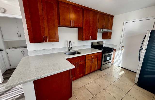 Remodeled  2 bed 1 bath Gallery 3