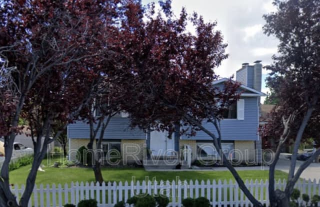 4767 W 5865 S - 4767 West 5865 South, Kearns, UT 84118