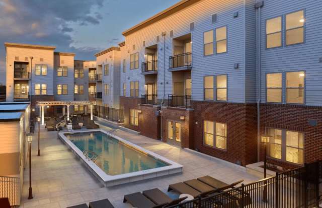 Eastside Flats Apartments photos photos