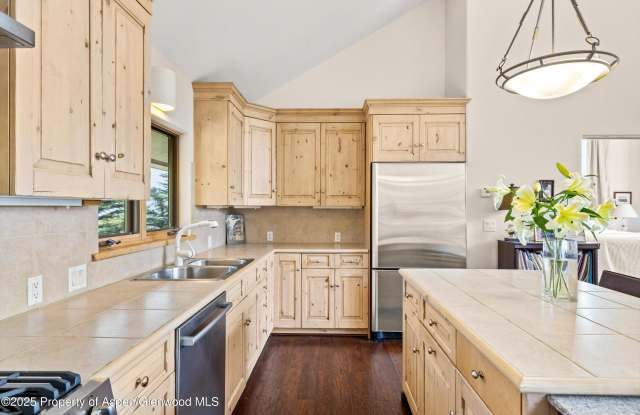 2310 Juniper HIll Road photos photos