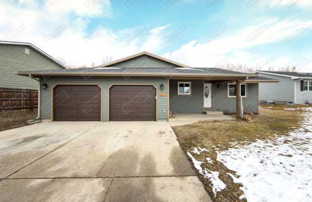 Single family home with a garage photos photos Single family home with a garage photos photos