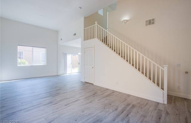 10537 Redwood Ash Avenue Gallery 4