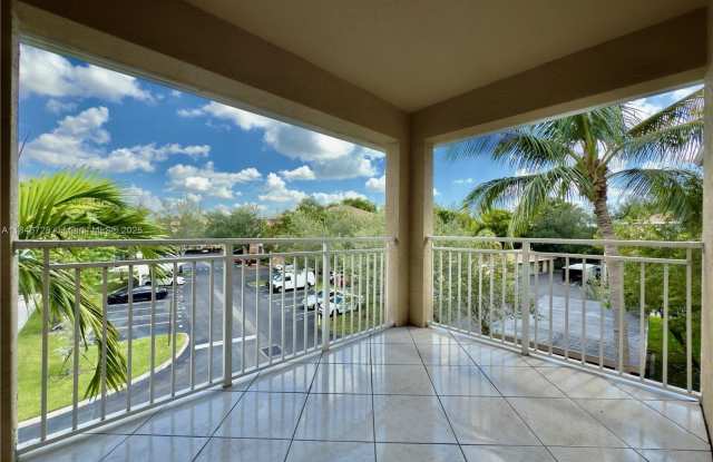 6418 Emerald Dunes Dr - 6418 Emerald Dunes Drive, Palm Beach County, FL 33411