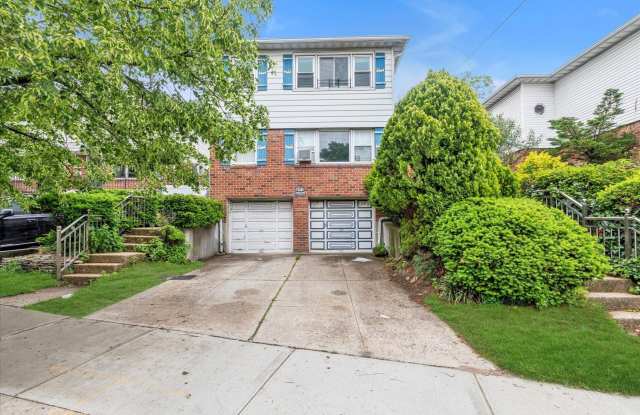 24-17 Parsons Blvd photos photos
