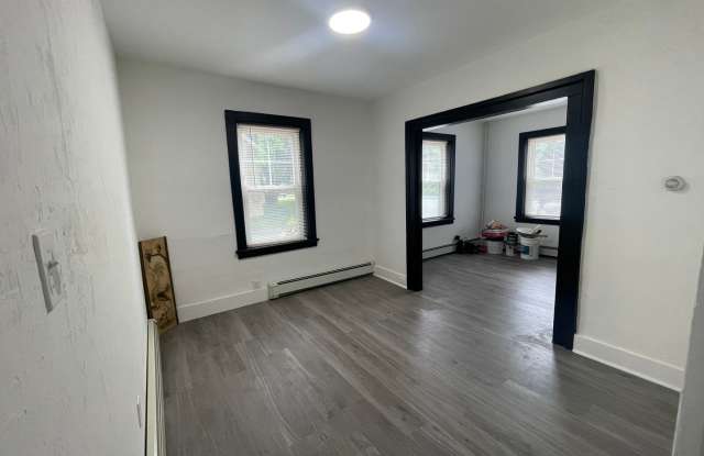 Modern, Fully Renovated 3-Bedroom Apartment – $1,850/month | Pittsfield, MA Gallery 3