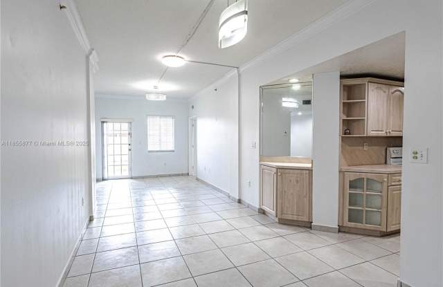 17405 Northwest 75th Place Gallery 2