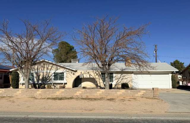 READY NOW! 3+2 photos photos