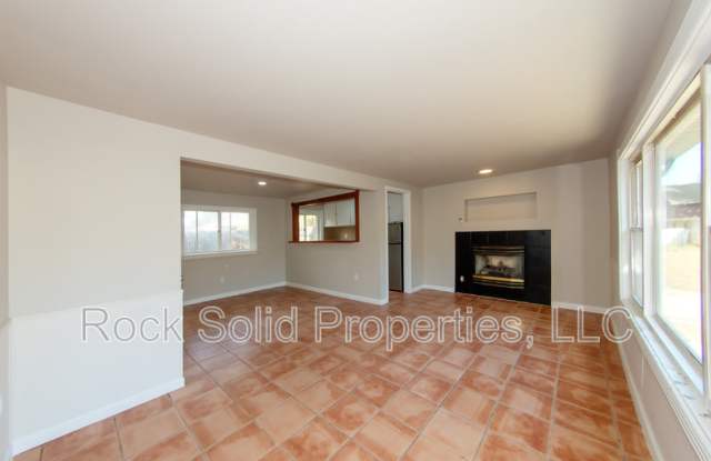 2813 Bent Avenue - 2 Gallery 2