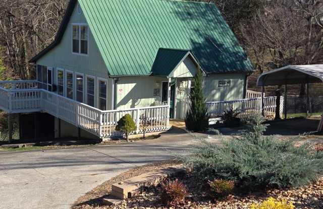 Louisville 37777 - 3 bedroom, 2 bath home - Contact Shelly Gunion (865) 755-7678 photos photos