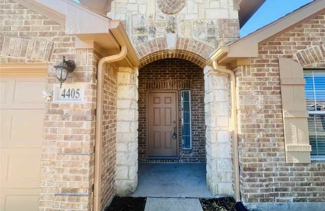 4405 Sycamore Road Gallery 2