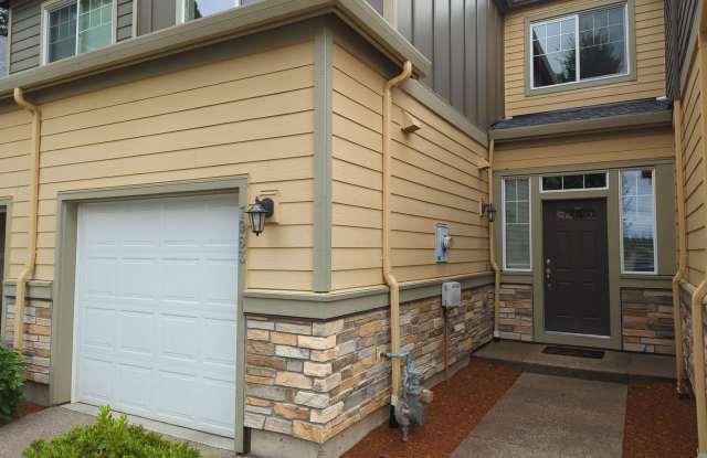 Charming home located in Hillsboro photos photos