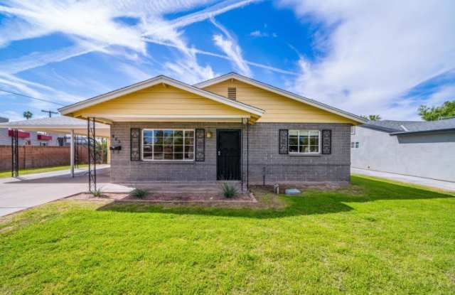 FIRST MONTH FREE! AFFORDABLE UNIT IN TEMPE!!! - 905 West 17th Place, Tempe, AZ 85281