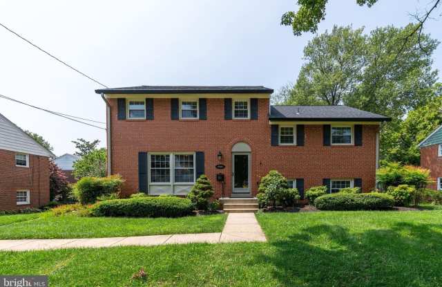 9902 HOLMHURST Road photos photos