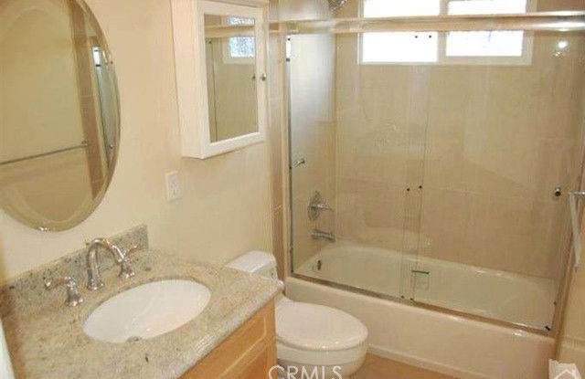 6415 Lederer Avenue photos photos