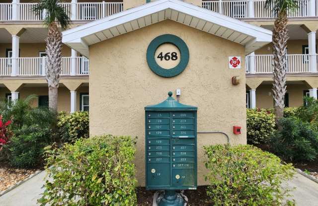 Beautiful 2/2 Bouchelle Condo with private garage photos photos