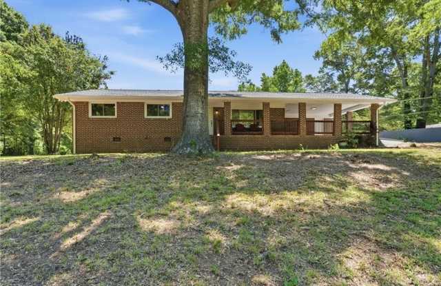 3282 Old Snapping Shoals Road Gallery 1