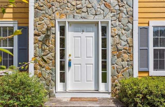 525 Abbotts Hill Lane Gallery 2