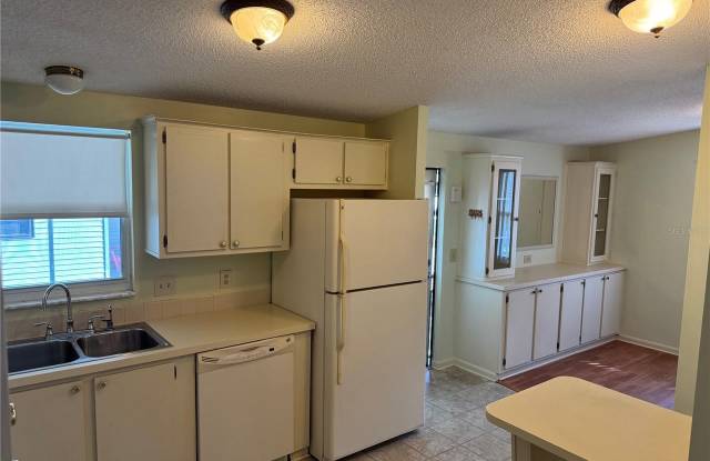 1311 East Schwartz Blvd photos photos
