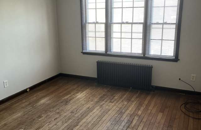 2678 North Main Street - 202 photos photos