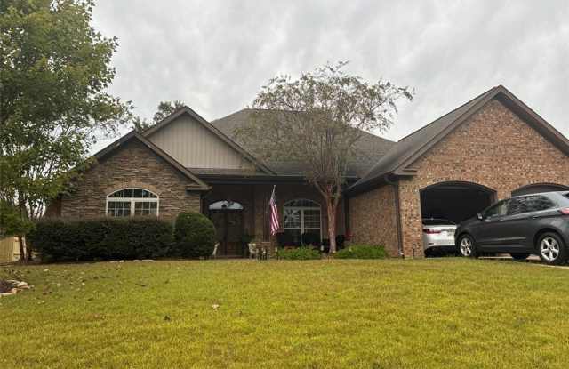 11631 Glenwood Circle Gallery 1