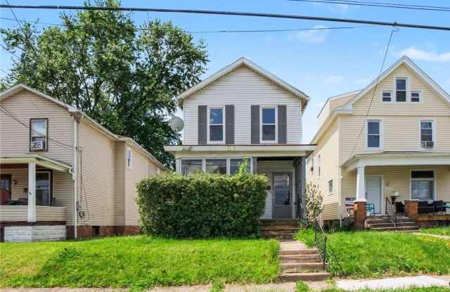 4727 5th Ave photos photos