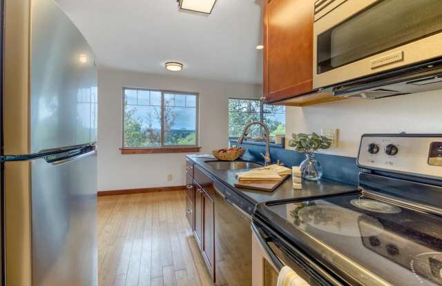 1010 NW Roanoke Ave Apt 5 photos photos 1010 NW Roanoke Ave Apt 5 photos photos