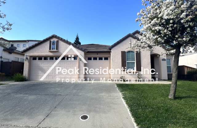 Spacious Folsom 4bd/3ba Home With 3 Car Garage! photos photos