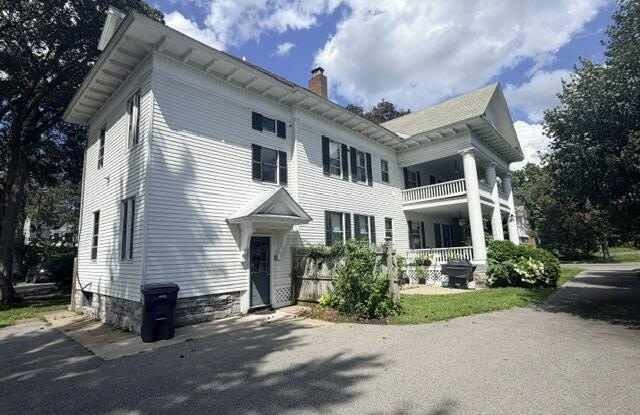 492 Glen Street photos photos