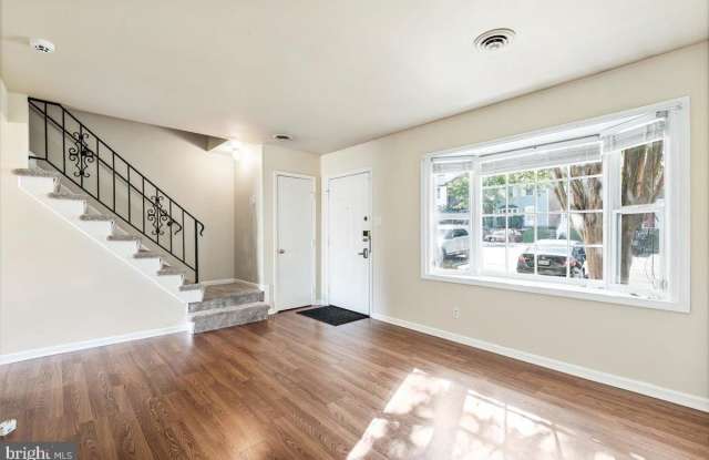 7823 PROVINCETOWN Drive Gallery 2