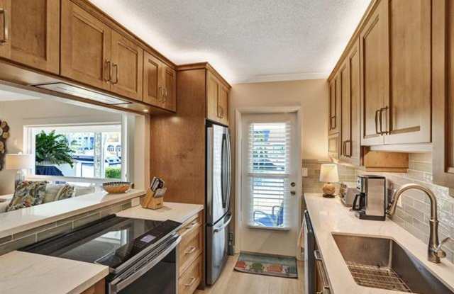 2866 NE 30th St cu-3, Fort Lauderdale, FL 33306 photos photos