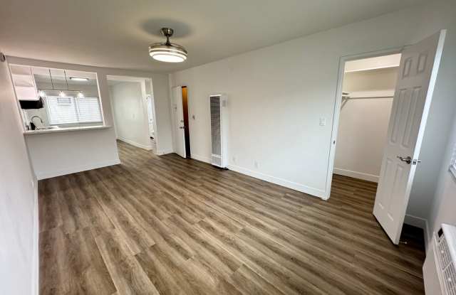 5725-29 Vineland Ave. photos photos