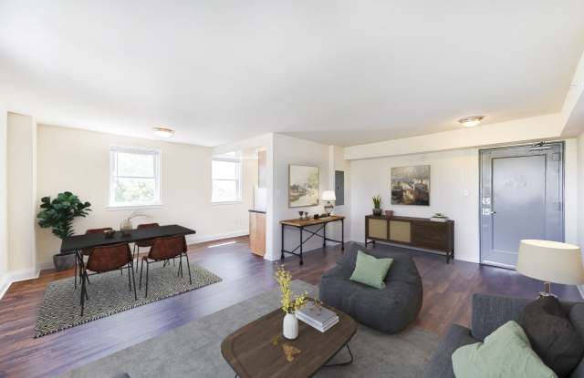 734 Longfellow Street Gallery 3