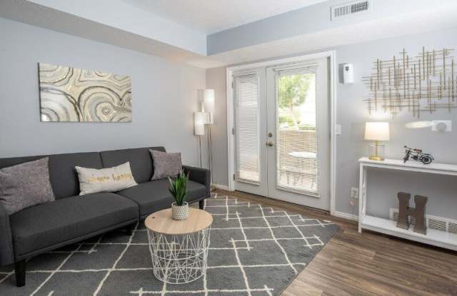 Hidden Cove Apartments Gallery 2