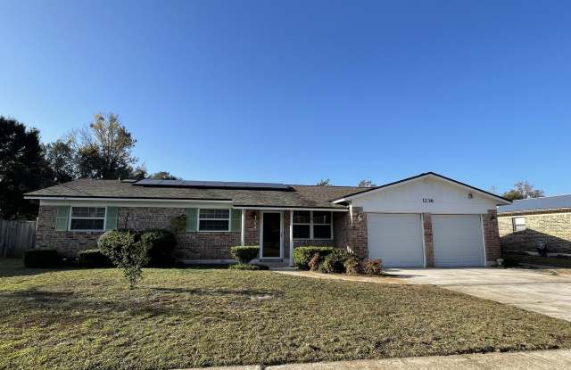 1136 WILLOW Lane photos photos