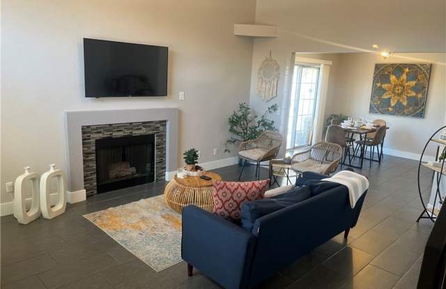 8476 Sewards Bluff Avenue Gallery 2