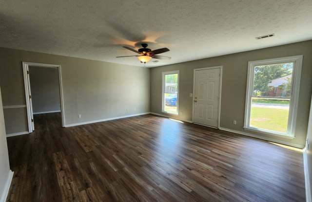 1140 Lucy Ln. Gallery 3