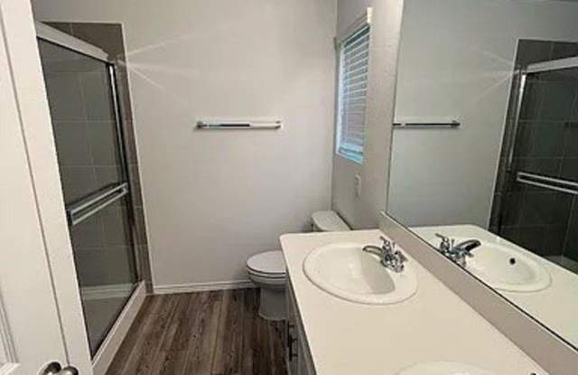 610 Grenada Lake Drive Gallery 1