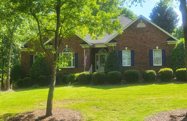 2113 Fox Hunt Drive photos photos