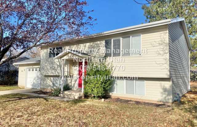 Large 4-bedroom home in Layton Coming Soon! photos photos