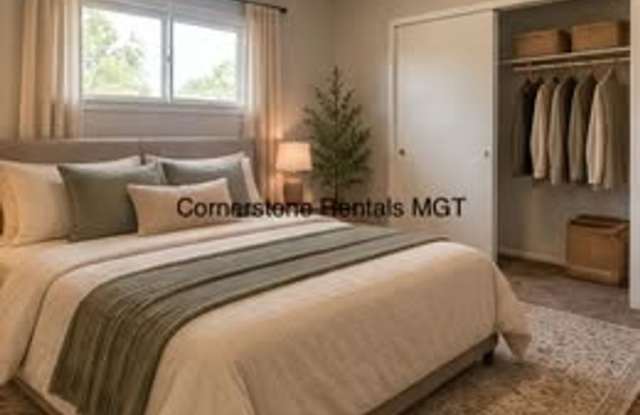 815 Colony Apts Gallery 4