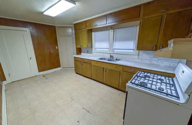 House For Rent 1269 Oregon Ave, Beaumont, TX 77705 Gallery 4