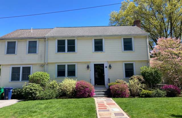 Huge single family house in a prime location in Newton! photos photos
