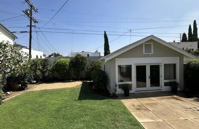 1128 S La Peer Dr Gallery 3